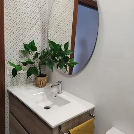 Bueu Apartamento Sobre La Playa Daire *